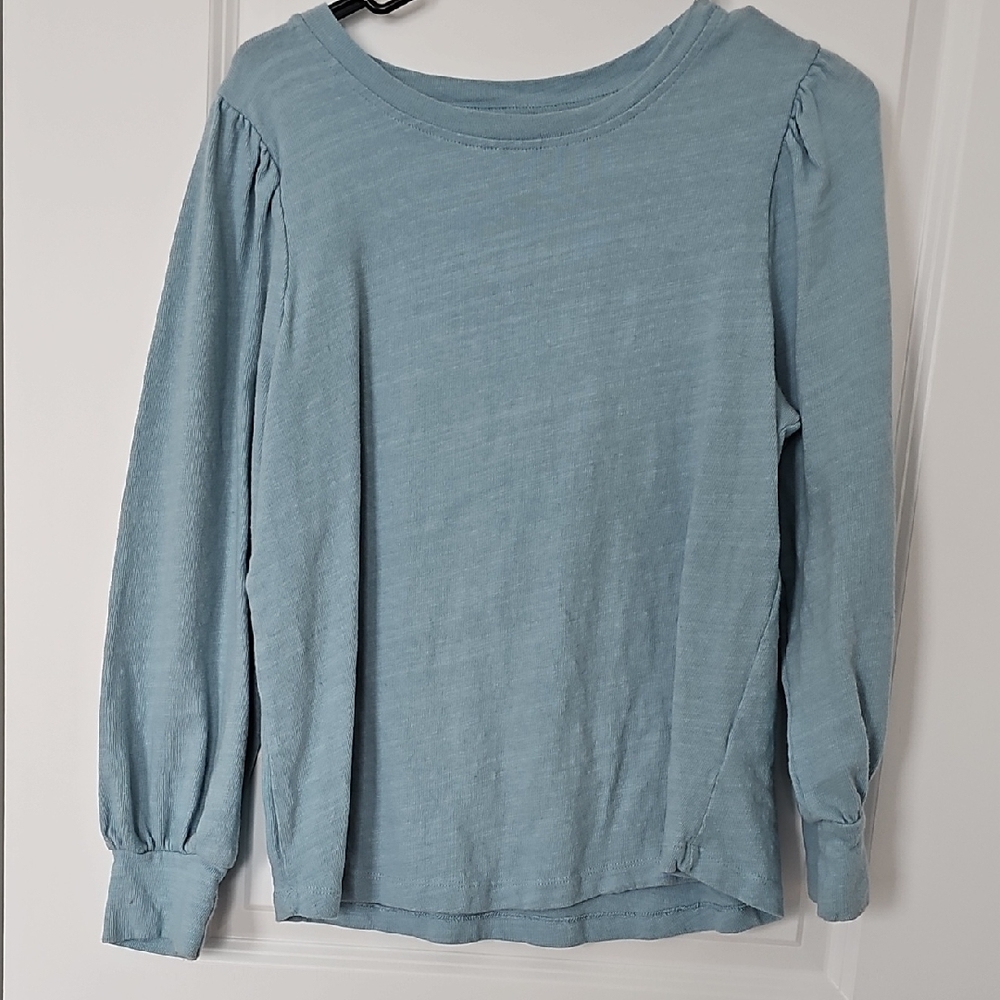 Time and Tru Soft Blue Long Sleeve Top